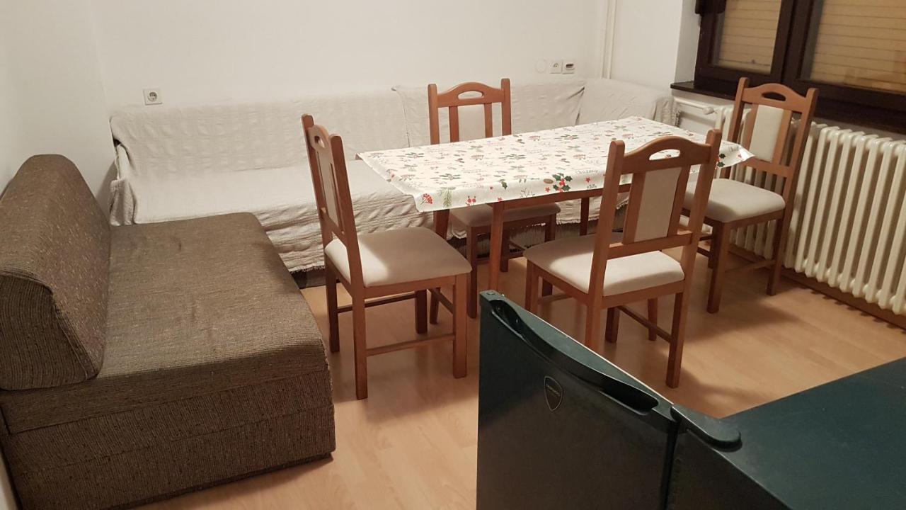 Dass Apartmani Banja Luka Exterior foto